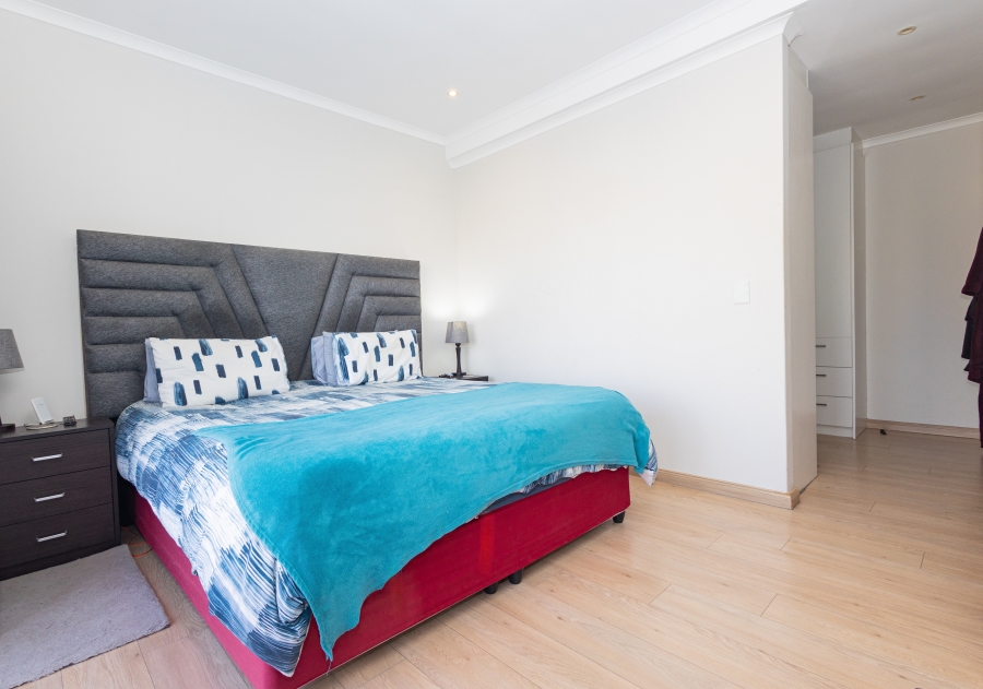 3 Bedroom Property for Sale in Parklands North Western Cape